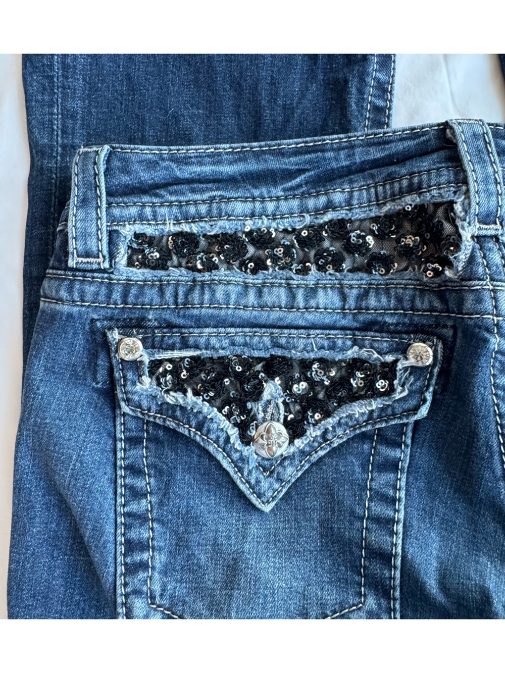 Y2K Miss Me Black Sequin Flap Pocket Bootcut Jeans Size 30 Low Rise Bootbarn - Picture 6 of 14